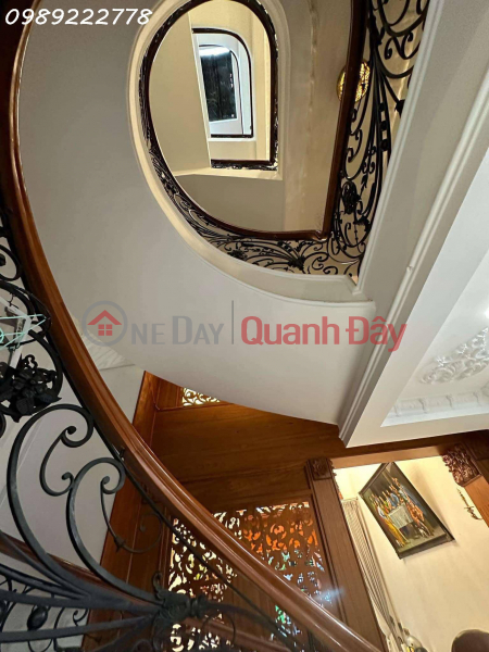 đ 16.5 Billion BEAUTIFUL SUPER PRODUCT IN BAU CAT, CAR SLEEPING INSIDE, 5x22M, 5 FLOORS, ELEVATOR, EXPANDING AT THE BACK, HIGH-CLASS INTERIOR AND PRE-CONSTRUCTION