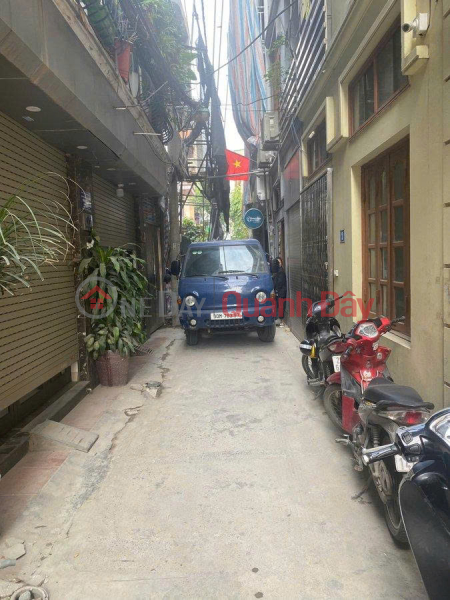 BÁN NHÀ MỚI- ĐẸP- NGÕ NÔNG - ÔT Ô VÀO NHÀ Phố Trạm 42 m2 X 5 Tầng X 11.3 tỷ. Niêm yết bán