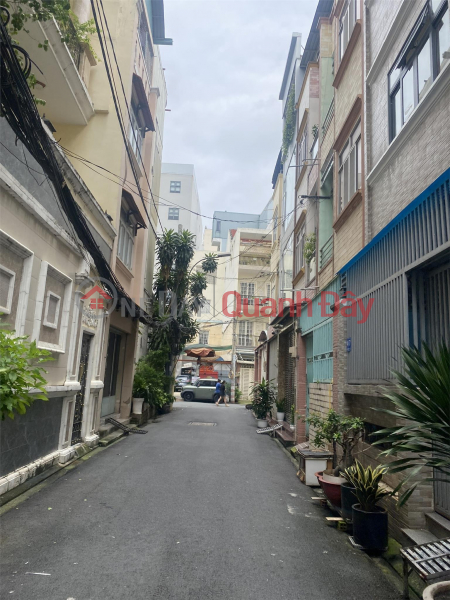 đ 10 tỷ, **Bán nhà HXH Cách Mạng Tháng 8, phường 7 Tân Bình; 5x12m - 5 tầng