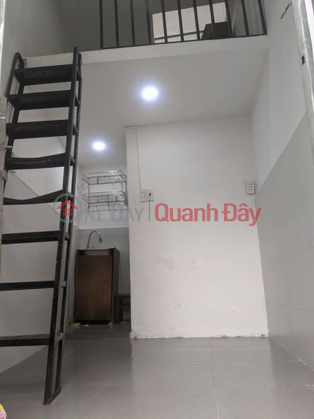 Small House In The Center Of Saigon Vietnam Rental đ 5.5 Million/ month