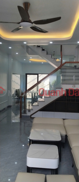 Please Select, Residential Sales Listings đ 1.9 Billion