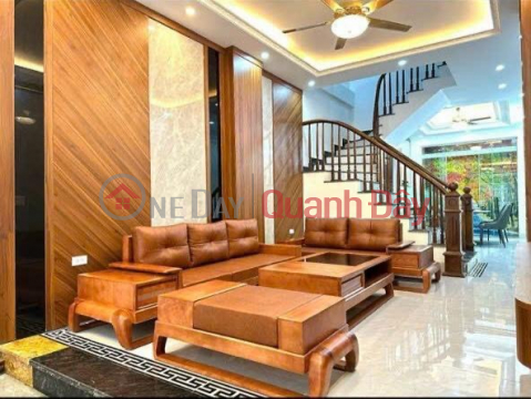 HOUSE FOR SALE NGUYEN VAN CU DT55M 5 FLOOR 6 BILLION 6 BILLION, FULL INTERIOR O TO DO DOOR. _0