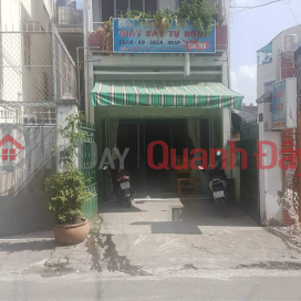 HIGHLY PROFITABLE INVESTMENT OPPORTUNITY, OWNER SELLS LAND AND GIVES A LEVEL 3 HOUSE IN TRANG LONG, BINH THANH _0