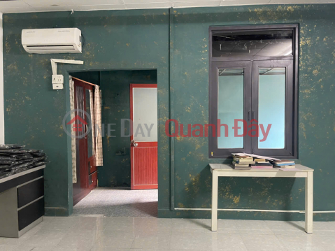 Cho Thuê Nhà 1 Trệt 1 Lầu, DTSD 60m2, Hẻm Xe Hơi Đ.Phan Huy Ích, Phường 15, Quận Tân Bình _0