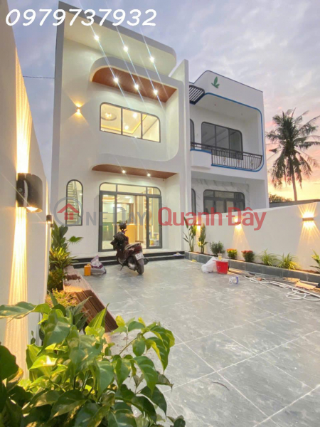 Newly Completed House – Bordering Hoc Mon District, Ho Chi Minh City Sales Listings