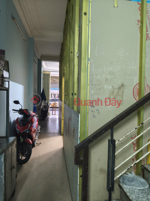 ► Hoang Dieu Street, 2-way access, 75m2, 4.8m frontage, 2 solid floors, excellent for business, 14.x billion VND _0