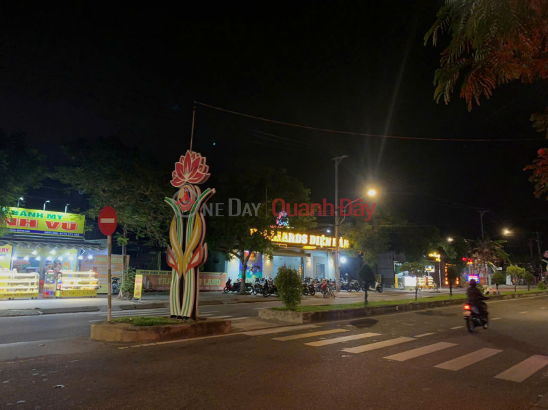 Land for sale (house included) on main street (33m) Tran Phu-Dien Ban Sales Listings