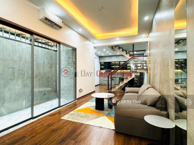 đ 7.38 Billion House for sale in Dai Tu, 45m2 x 5 floors, 10m to the street, beautiful house, ready to move in, very airy, price 7.38 billion, registered address