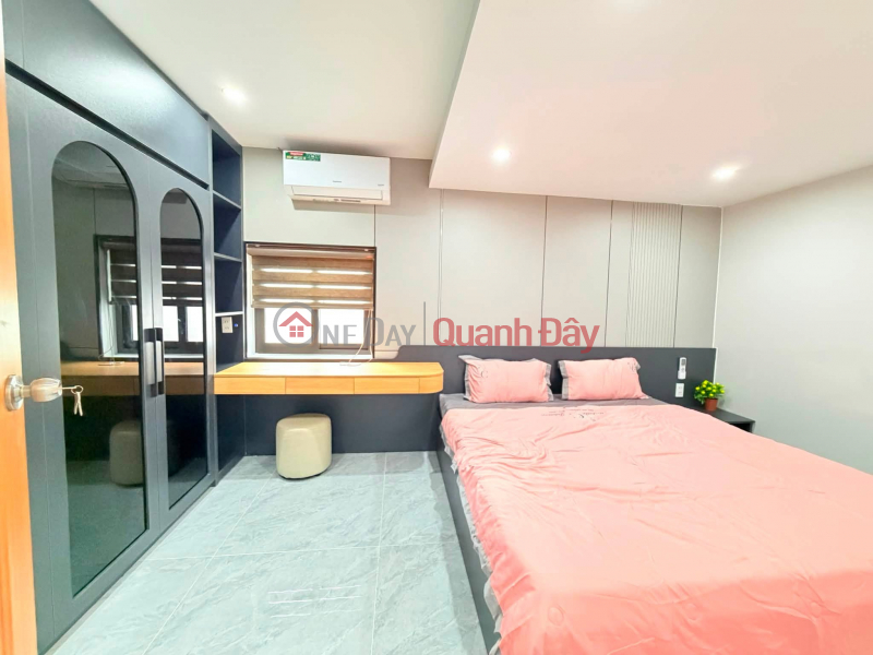 House for Sale: Mezzanine House at Alley 243 Ton Duc Thang, connecting to Alley 12 Le Thach Sales Listings
