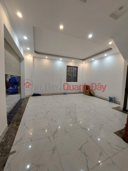 đ 5,5 tỷ | Bán nhà Trương Định, 40m2, mặt tiền 6m, hàng xóm Nam Đô complex ôtô đỗ cửa