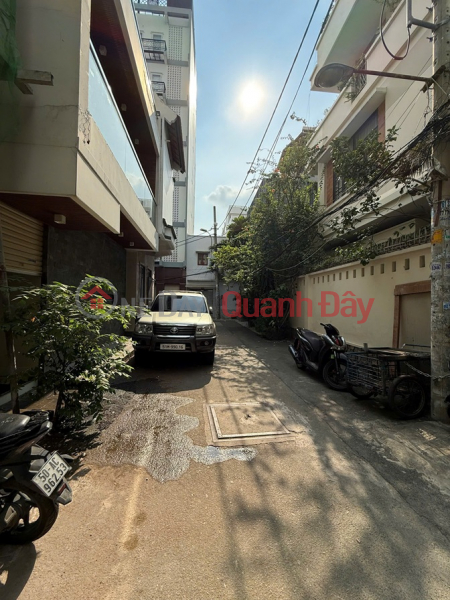 đ 11.8 Billion | HOT HOT - OWNER NEEDS TO SELL A BEAUTIFUL HOUSE in Ward 1, District 8, Ho Chi Minh City