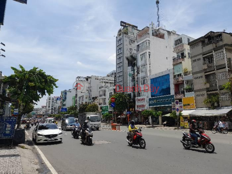 7-SEASON HOUSE - BEDROOM INSIDE THE CENTER OF DISTRICT 1 NGUYEN VAN CU Sales Listings