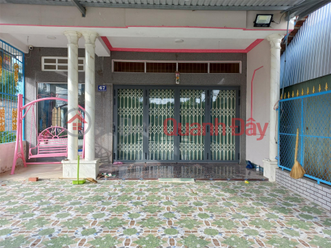 House for sale with river view frontage, ward 2, Sa Dec city, Dong Thap _0