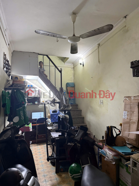 Chính chủ cần bán nhà riêng cực hiếm tại ngõ 402 phố Bạch Mai – vị trí trung tâm, thuận tiện di chuyển! | Việt Nam, Bán | đ 5 tỷ