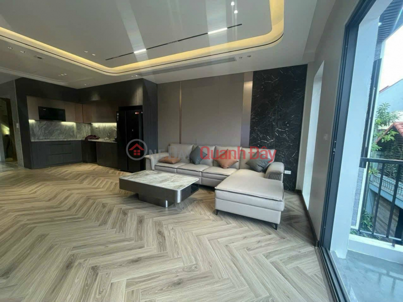 Beautiful house to welcome Tet Nguyen Van Cu, 55m x 6 floors, 2-car garage, elevator, full high-class furniture Vietnam | Sales ₫ 13.2 Billion
