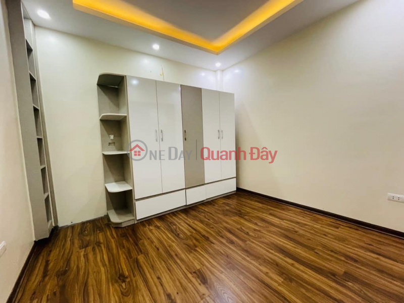 BÁN NHÀ CẦU GIẤY - 40m2 - NHỈNH 7 TỶ - NHÀ 2 MẶT THOÁNG Sales Listings