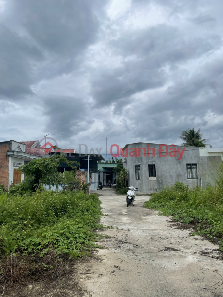BEAUTIFUL LAND - GOOD PRICE - URGENTLY SELLING A PLOT OF POTENTIAL LAND IN BINH Khanh VILLAGE, Diên Hòa Commune, Diên Khánh, Khánh Hòa, Vietnam, Sales đ 820 Million