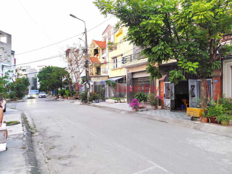 Land for sale at 193 Van Cao - Hai Phong, area 180m2, corner lot with 2 frontages, PRICE 52 million\\/m2 Vietnam | Sales đ 9.36 Billion