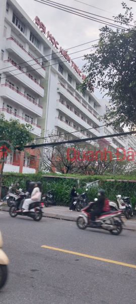 ► Lô Góc MT Núi Thành, 230m2, ngang 8.4m, ngay Đại Học, KD Sầm Uất, Giá đầu tư 112tr/m2 | Việt Nam | Bán, đ 26 tỷ