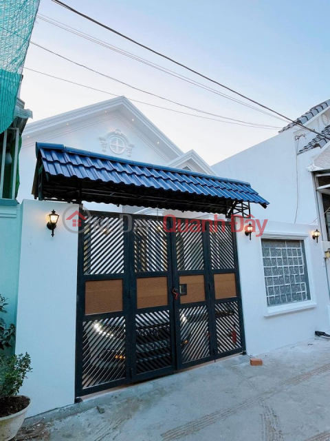 Beautiful house, Chanh East direction, bright sunshine, Binh Pho A area - Price 2ty35, negotiable _0