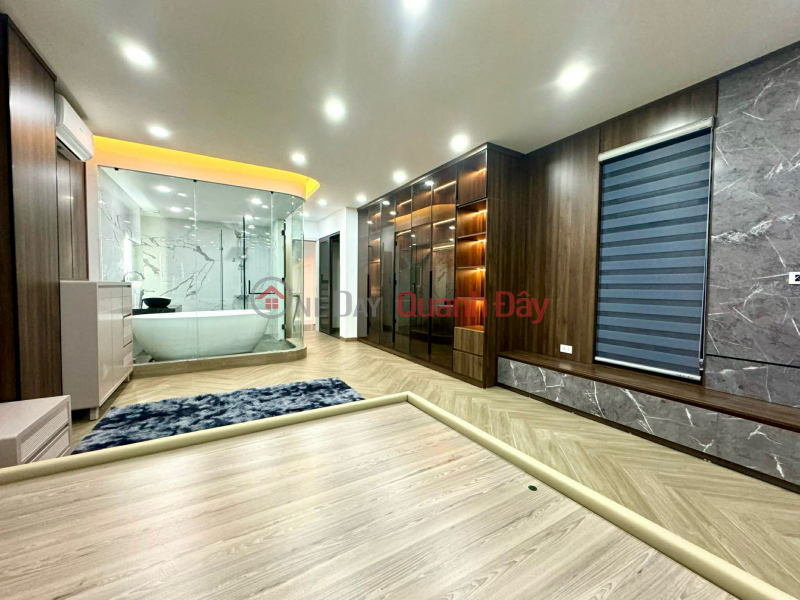 đ 19.7 Billion, Beautiful house in Ngoc Lam, 60m x 7 floors, corner plot, elevator, car garage, suitable for business, fully furnished.