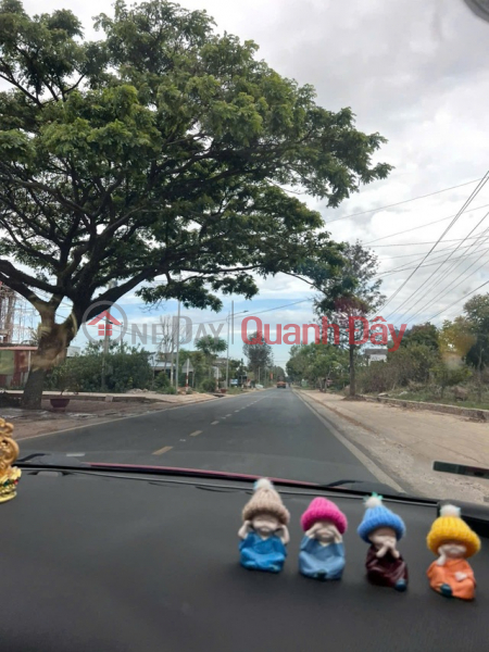 Please Select, Residential, Sales Listings đ 9.48 Billion