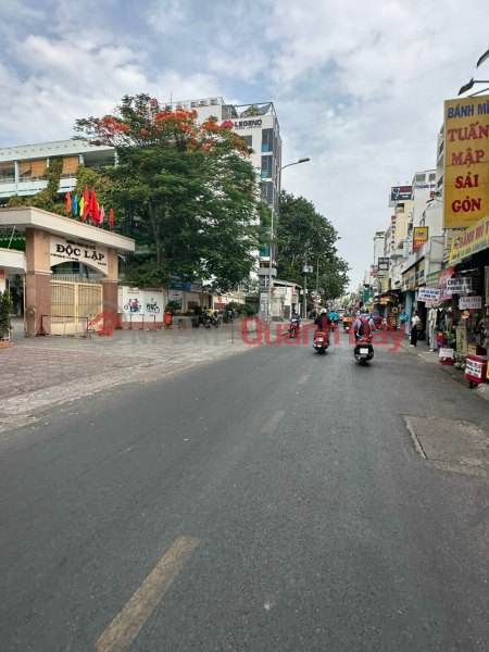 Property Search Vietnam | OneDay | Residential, Sales Listings | Facade of 135 Thich Quang Duc, Ward 4, Phu Nhuan - Busy business
