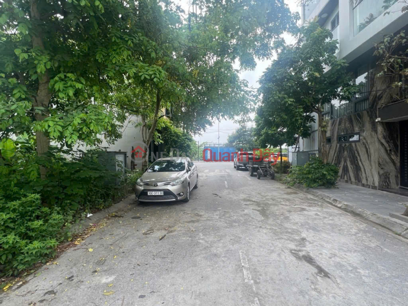PLAN FOR CARS TO AVOID - CARS CAN GO AROUND - SIDEWALK - MORE THAN 5 BILLION. Sales Listings