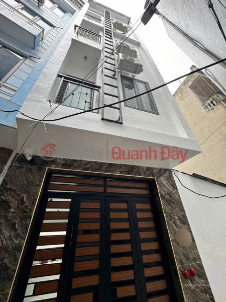 Bán nhanh tòa nhà Quan Hoa gần phố 10 phòng khép kín hơn 11 tỷ Niêm yết bán