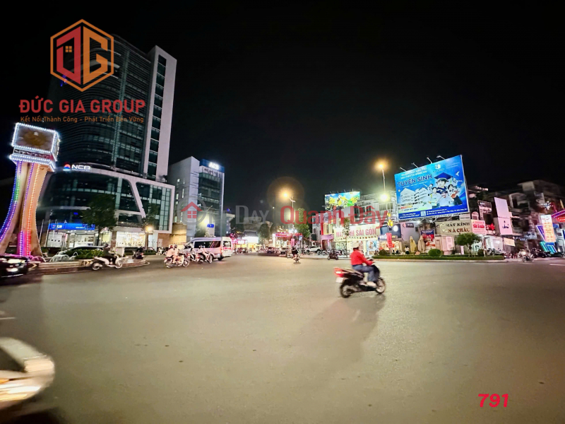 Hàng Hiếm! Bán nhà góc đối diện công viên Biên Hùng, hơn 14m mặt tiền, giá 34 tỷ, Việt Nam, Bán đ 34 tỷ