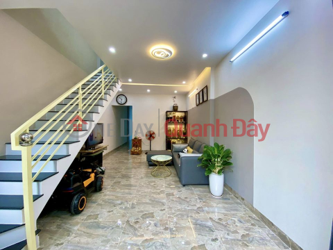 Central house, close to all amenities (anh-3078614756)_0