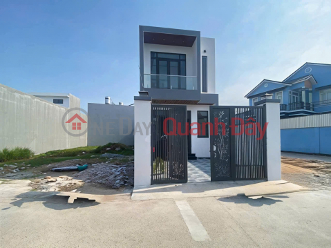 Nhà này e giảm giá kịch sàn còn có 2t550 bớt lộc cho khách thiện chí - Gần chợ mới Long Điền _0