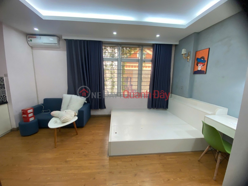 , Please Select, Residential Sales Listings đ 21.9 Billion