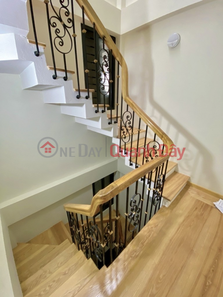 đ 11,55 tỷ | LẠC LONG QUÂN 35M x5 TẦNG 11,55 TỶ-15M Ô TÔ TRÁNH,PHÂN LÔ,THANG MÁY,NGÕ THOÁNG RỘNG