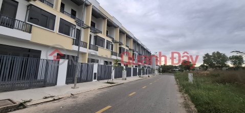 Stop renting - own a townhouse today for just 439 million VND! _0