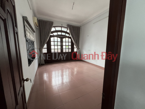 BEAUTIFUL HOUSE ON TRUONG SON STREET, 4.2 x 25m, 6 BEDROOMs _0