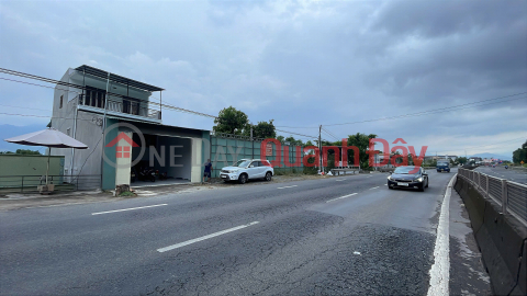 For rent: a 4-story house, 119m2 floor area, 240m2 total area, 6m frontage, located on National Highway 1A. Near Suoi Dau Industrial Park and... _0