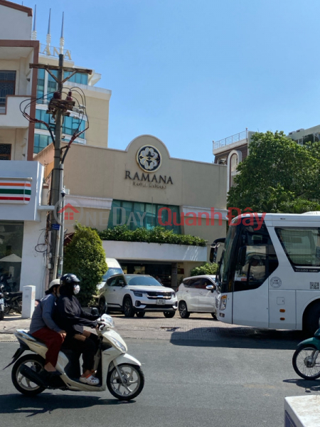 Khách sạn Ramana Sài Gòn - 359/1/43A BIS Lê Văn Sỹ (Ramana Saigon Hotel - 359/1/43A BIS Le Van Sy) Quận 3 | ()(4)