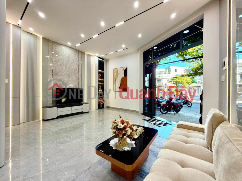 Superb 3-story, 3-level building with a prime location in Hai Phong - Right next to AEON Mall _0