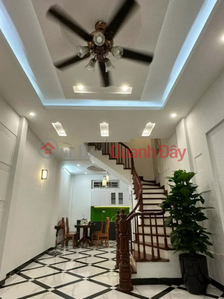 House for sale in Cau Giay, Tran Dang Ninh, Dich Vong, Area 45m2, 5T, MT4m, price slightly 8 billion Sales Listings