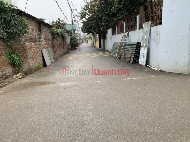A single lot in Chuc Ly Ngoc Hoa, 44m wide, with motorable road in all directions, a radius of several hundred meters, full amenities., Vietnam, Sales | đ 1.85 Billion