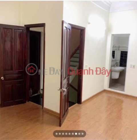 CAR HOUSE FOR RENT IN NGUYEN NGOC NAI, THANH XUAN, 31M2, 4 FLOORS, PRICE 13 MILLION NEGOTIABLE. _0