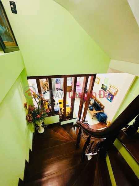 House for sale on Nguyen Khanh Toan - Beautiful house - Shallow alley, a few steps to the street - Near cars - 56m2*4 floors - Over 10 billion Sales Listings