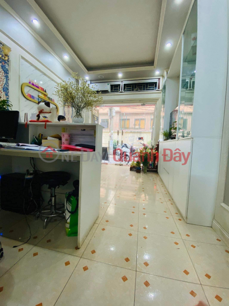 House for sale in VIP subdivision on Huynh Thuc Khang street, 40m, 4 floors, car to avoid diversified business. Sales Listings