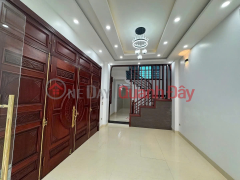 NEW HOUSE BUILT BY RESIDENTS, CORNER LOT, ALLEY WITH CAR ACCESS, Duc Giang, 47m2, 4 floors, 11 billion, Long Bien. _0