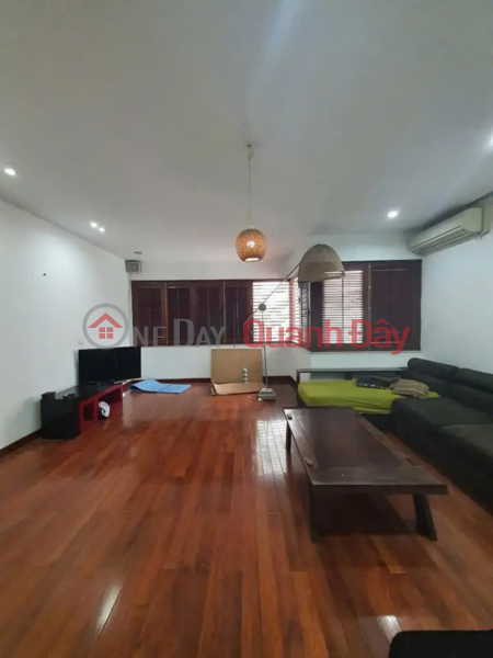 Selling a house in Vu Tong Phan subdivision - Corner lot, 3 open sides, 16-seat car parking at the door, top business price 40 million\\/month., Vietnam, Sales | đ 868.69 Million