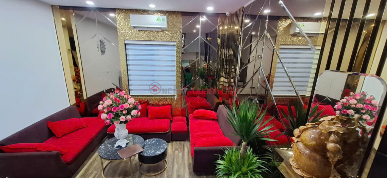 đ 18 Billion House for sale in Nguyen Chi Thanh, Dong Da, car-friendly alley, near 45m street, 5 floors, >18 billion, negotiable