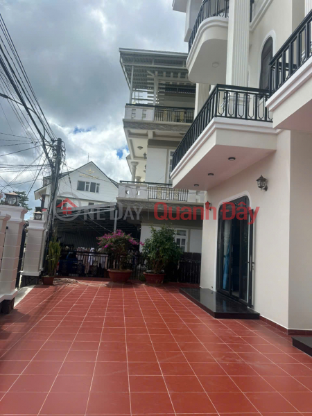 Property Search Vietnam | OneDay | Residential Rental Listings, Newly built house for rent, 5 bedrooms, street frontage, price 25 million VND, An Son Street, Da Lat, Lam Dong.