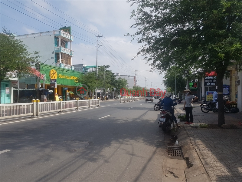 Street space for rent on 30\\/4 TPVT next to Dong Xuyen Industrial Park has just been completed, Vietnam Rental đ 16 Million/ month