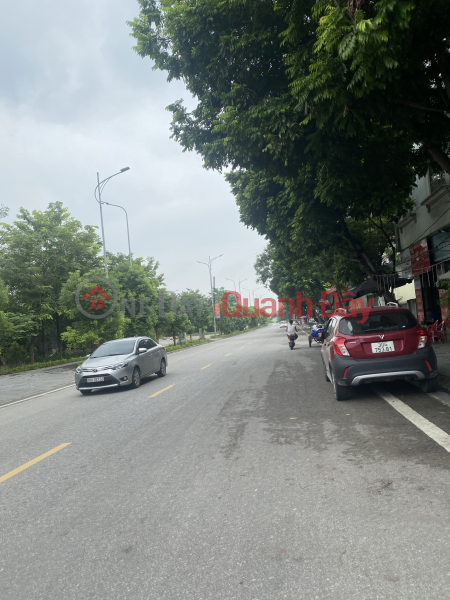 Property Search Vietnam | OneDay | Residential, Sales Listings | The owner sells 75m2 of Viet Hung - Dong Anh business axis, 4m wide road for only 2,x billion. Contact 0981568317